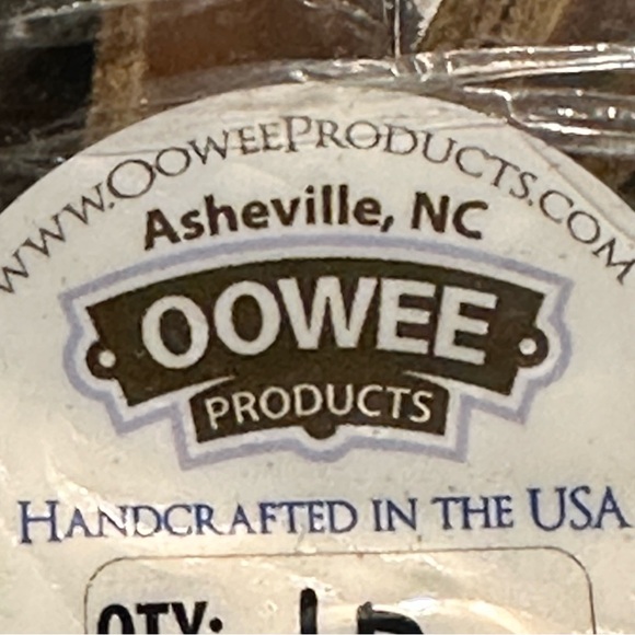 LEATHER CAN HOLDERS lot of 4 Mercedes-Benz Coozie for 12-16 oz cans. NWT - Picture 4 of 7